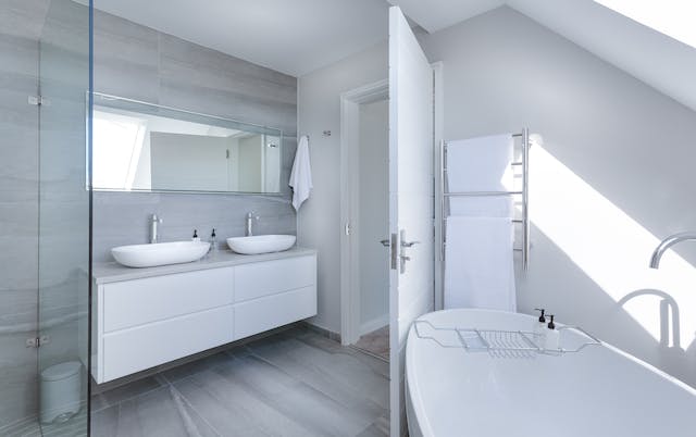 Badkamer revolutie: ontdek de laatste trends voor een moderne look!